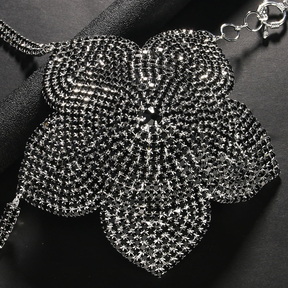 Stonefans Black Crystal Flower - Women'S Fashion Harness recensione e prezzo