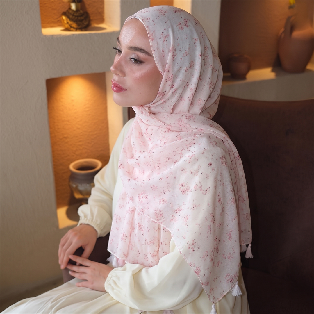 Hijab da donna alla moda con n - Women Fashion Images recensione e prezzo