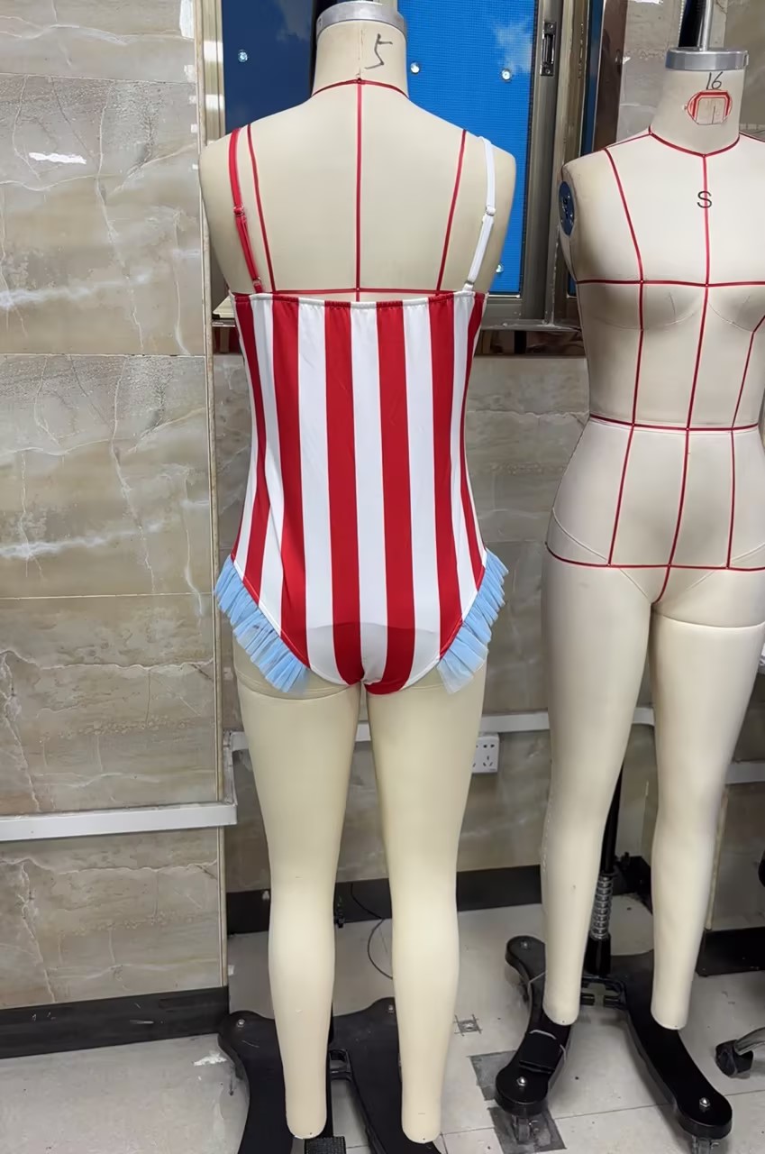 Costume da Carnevale per Donna - Sleeveless Jumpsuit recensione e prezzo